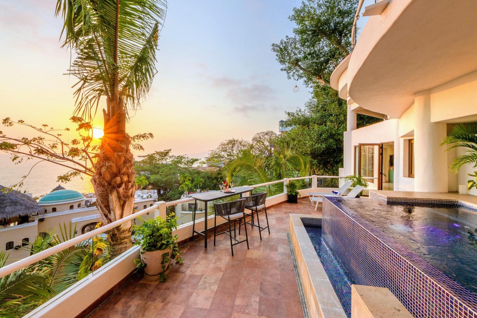 Hotel Divina Luxury Puerto Vallarta