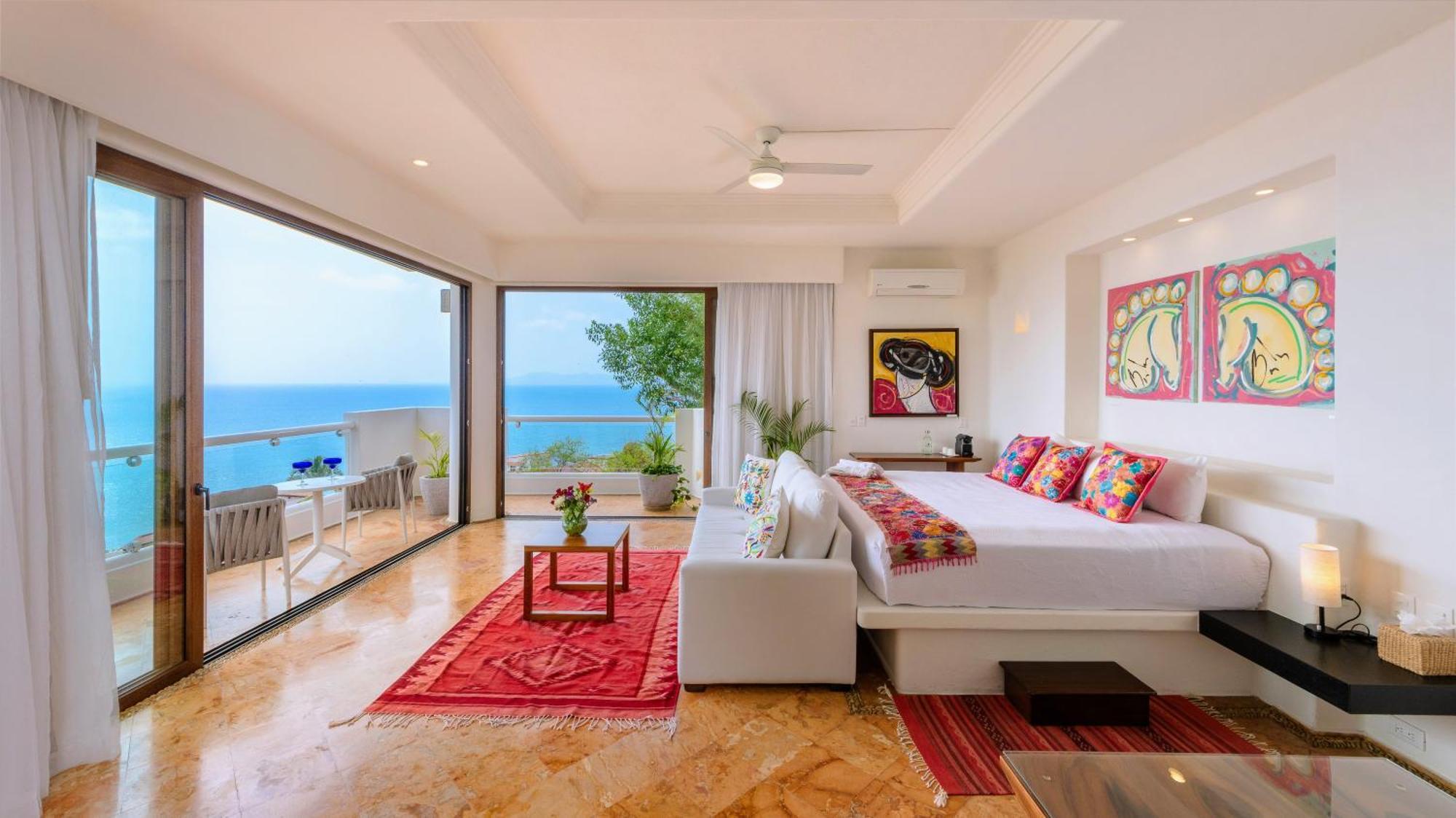 Divina Luxury Puerto Vallarta