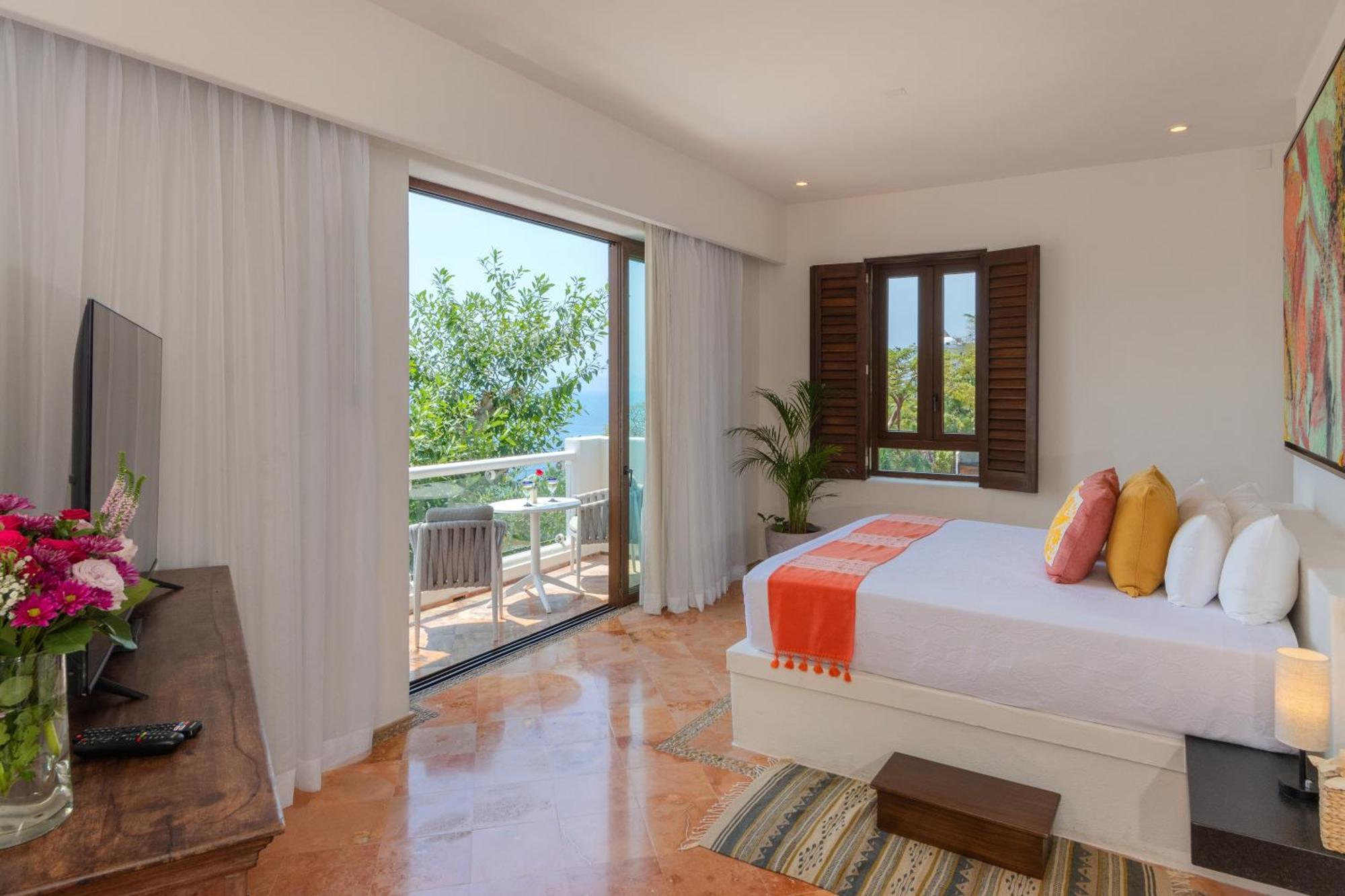 Divina Luxury Boutique - Adults Only Hotel